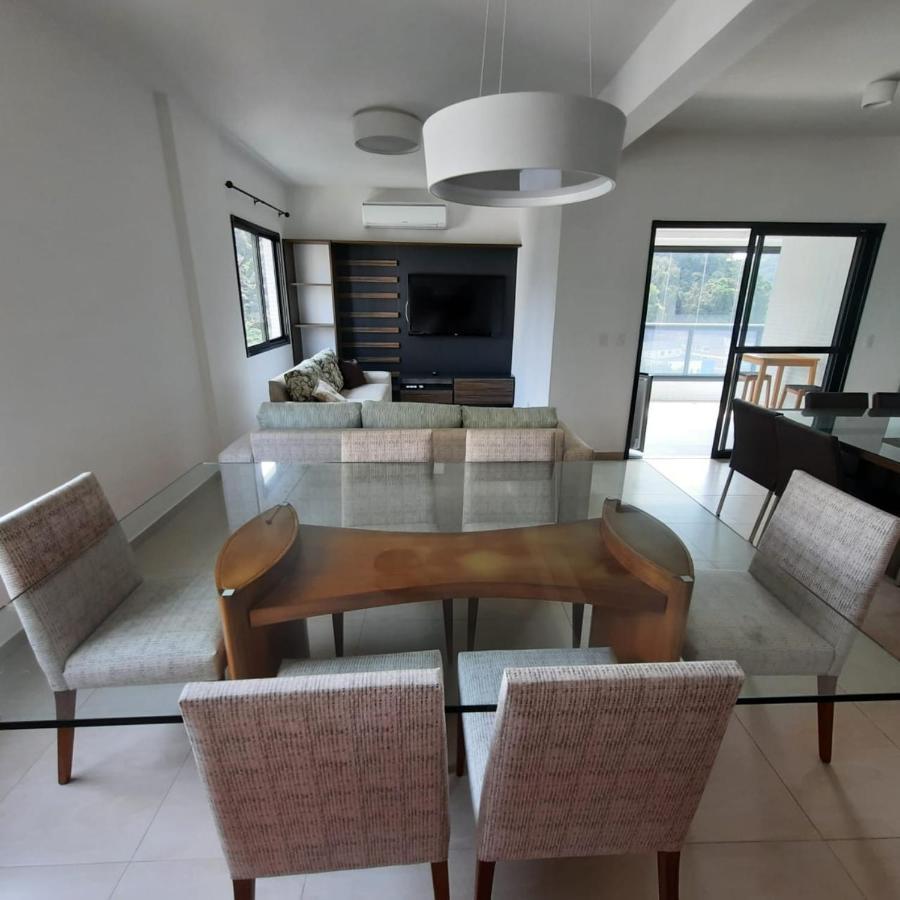 Appartamento Flat em Pitangueiras - sacada gourmet, 3 dorms, limpeza diária e serv de praia Guarujá Esterno foto