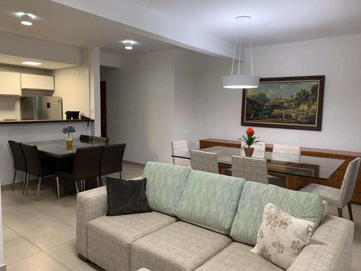 Appartamento Flat em Pitangueiras - sacada gourmet, 3 dorms, limpeza diária e serv de praia Guarujá Esterno foto