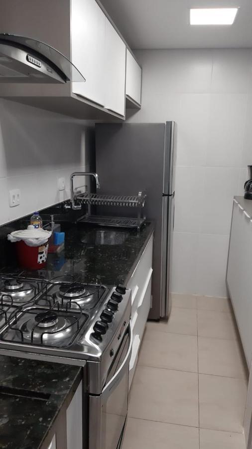 Appartamento Flat em Pitangueiras - sacada gourmet, 3 dorms, limpeza diária e serv de praia Guarujá Esterno foto