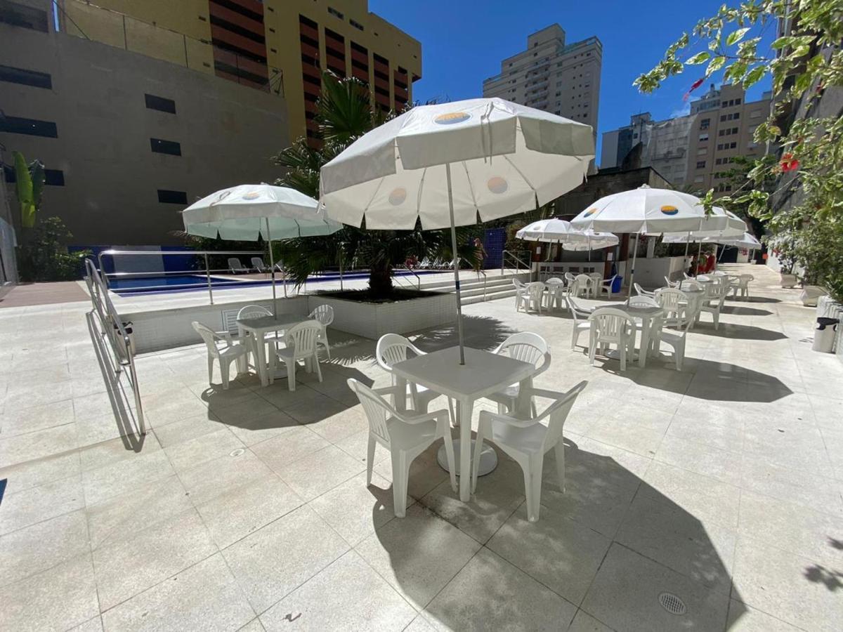 Appartamento Flat em Pitangueiras - sacada gourmet, 3 dorms, limpeza diária e serv de praia Guarujá Esterno foto